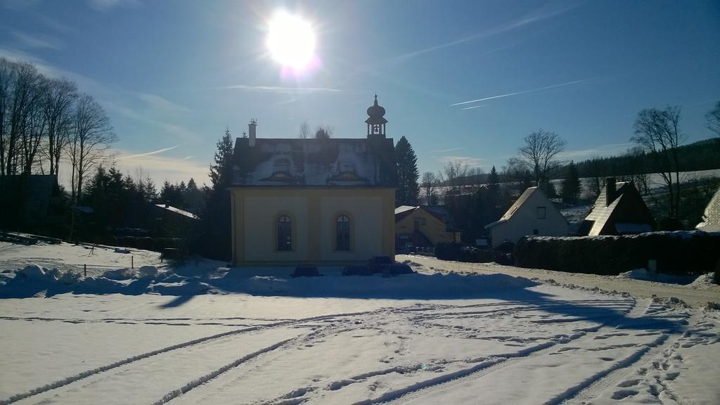 Penzion Pod Zvonem Hynčice pod Sušinou Exterior foto