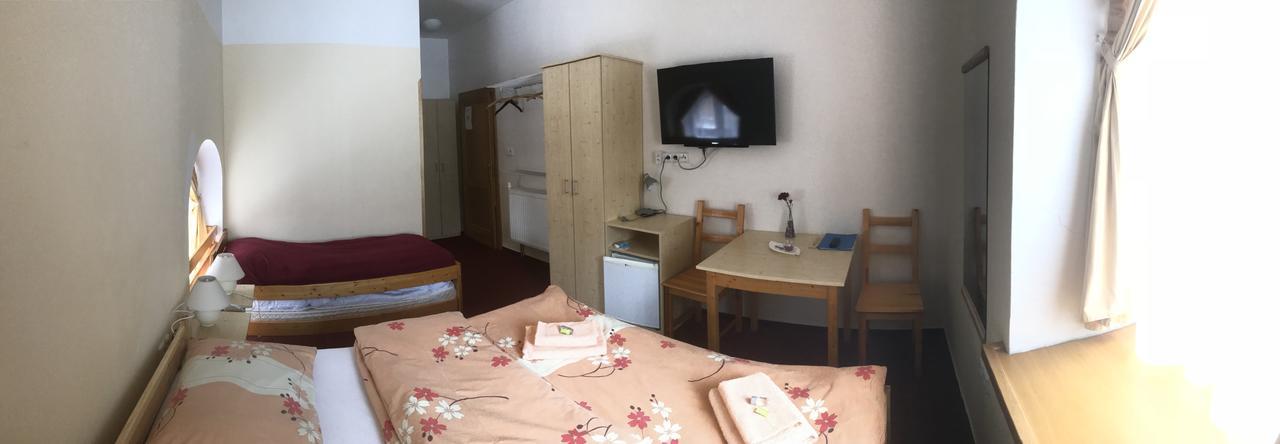 Penzion Pod Zvonem Hynčice pod Sušinou Exterior foto